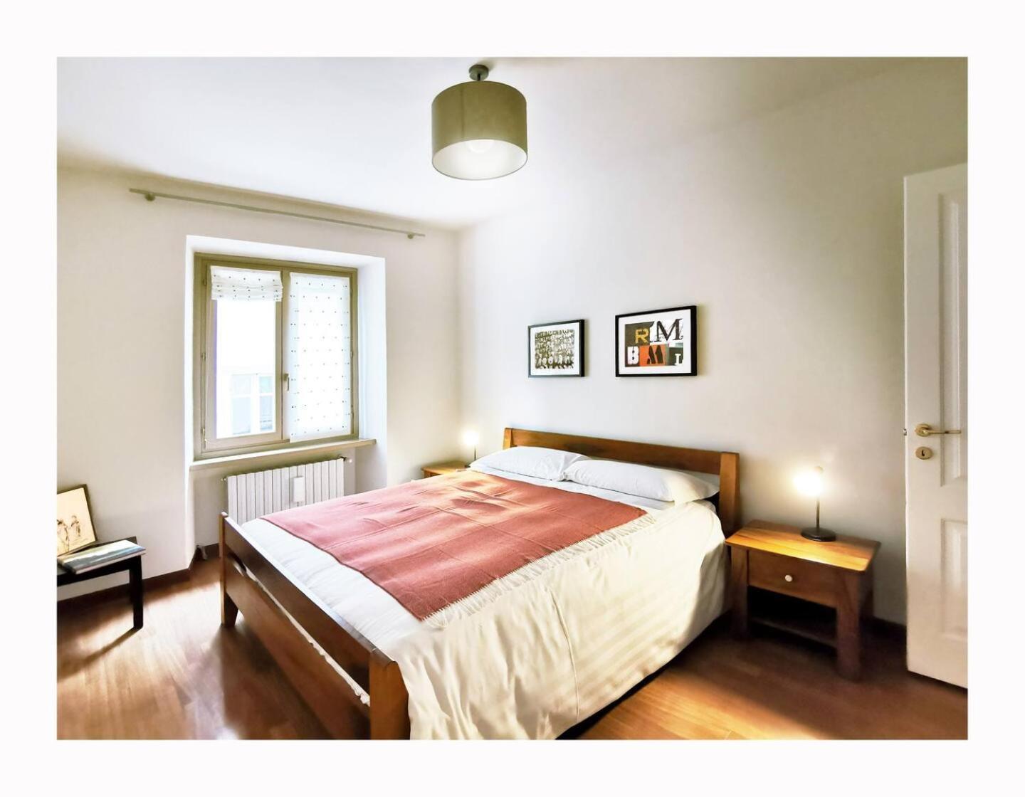 Due Dei Mille. Incantevole Casa In Centro Ad Alba Zewnętrze zdjęcie